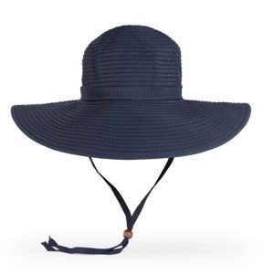 Sunday Afternoon Black Beach Hat